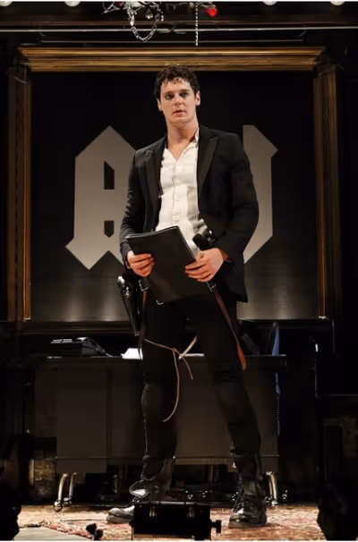 Benjamin Walker Photo
